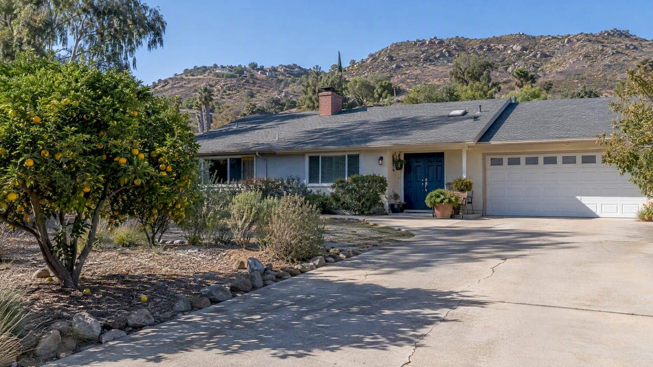 Living in Escondido, CA: Costs, Commute and Who It Suits